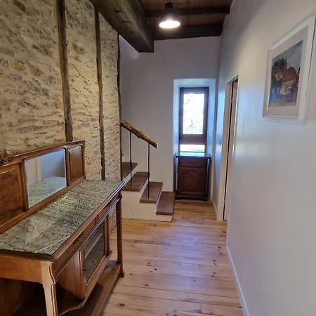 Les Juliannes - La Bergerie 度假居 *