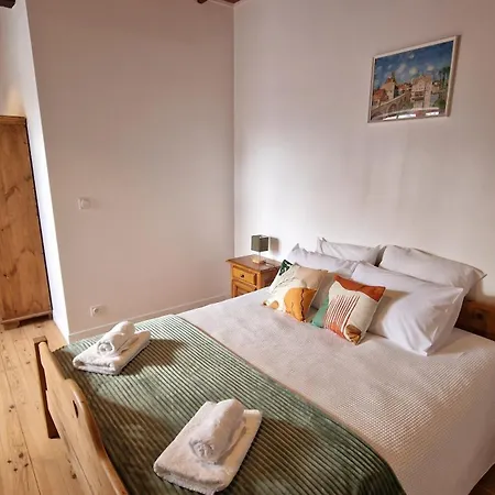 Les Juliannes - La Bergerie 度假居